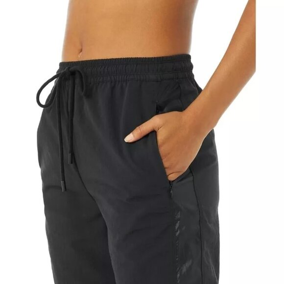 Alo Remix Pant (Black) - Picture 2 of 6